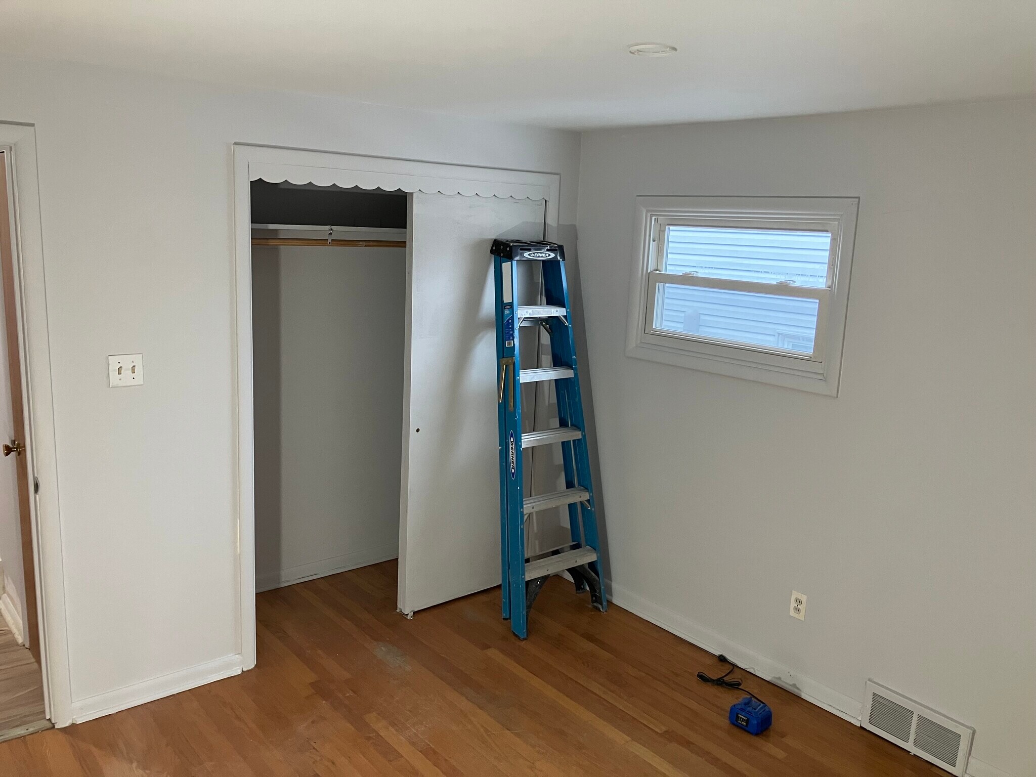 Building Photo - 43 Sycamore St