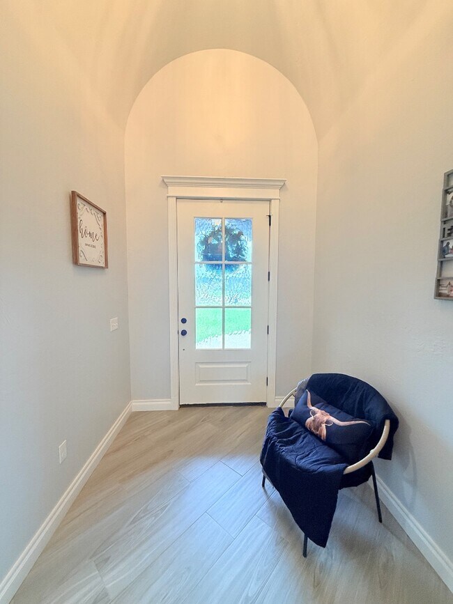 Building Photo - 2276 County Rd 1333