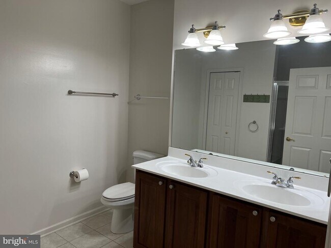 Building Photo - 2003 Connor Ct