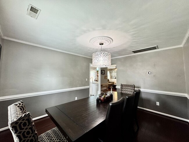 Building Photo - Available 07-01-26! 2-Car Attached Garage - Pet Friendly w/Restrictions - Fenced Yard on a HUGE C...
