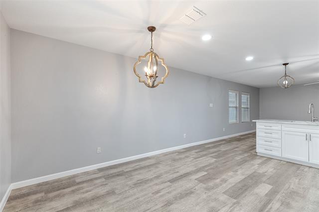 Building Photo - 14109 Cochise Dr