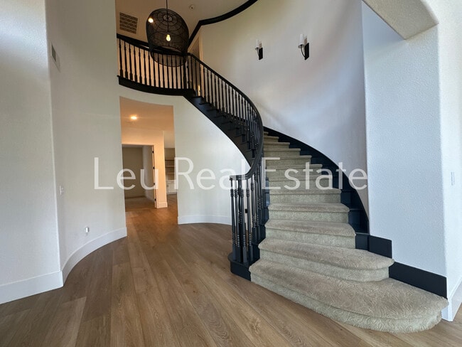 Building Photo - 2630 Giorno Way