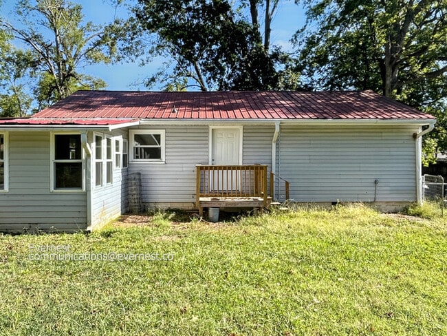 Building Photo - 3316 Browndell Dr