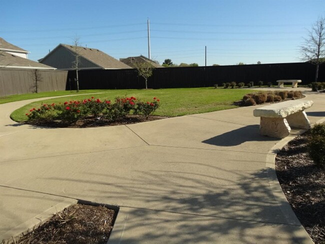 Building Photo - 17914 Grassy Prairie Dr