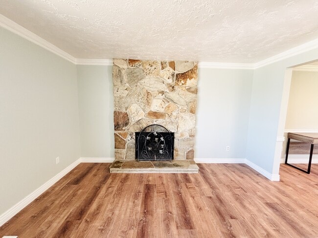 Building Photo - 786 San Simeon Way