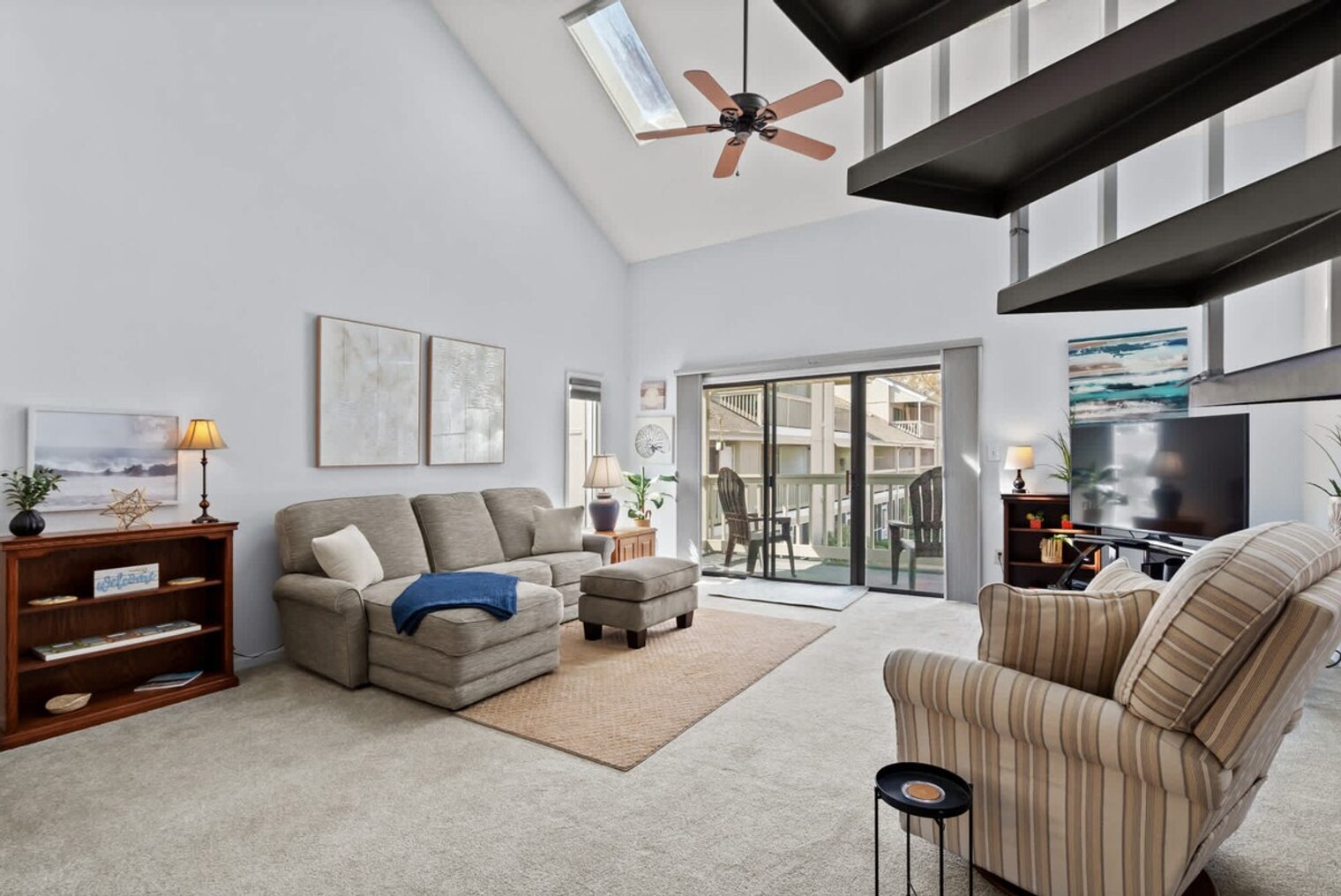 Building Photo - 1920 Bent Grass Dr