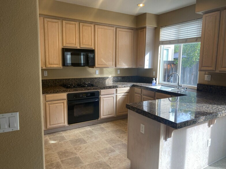 Building Photo - 3908 Hidden Grove Ln