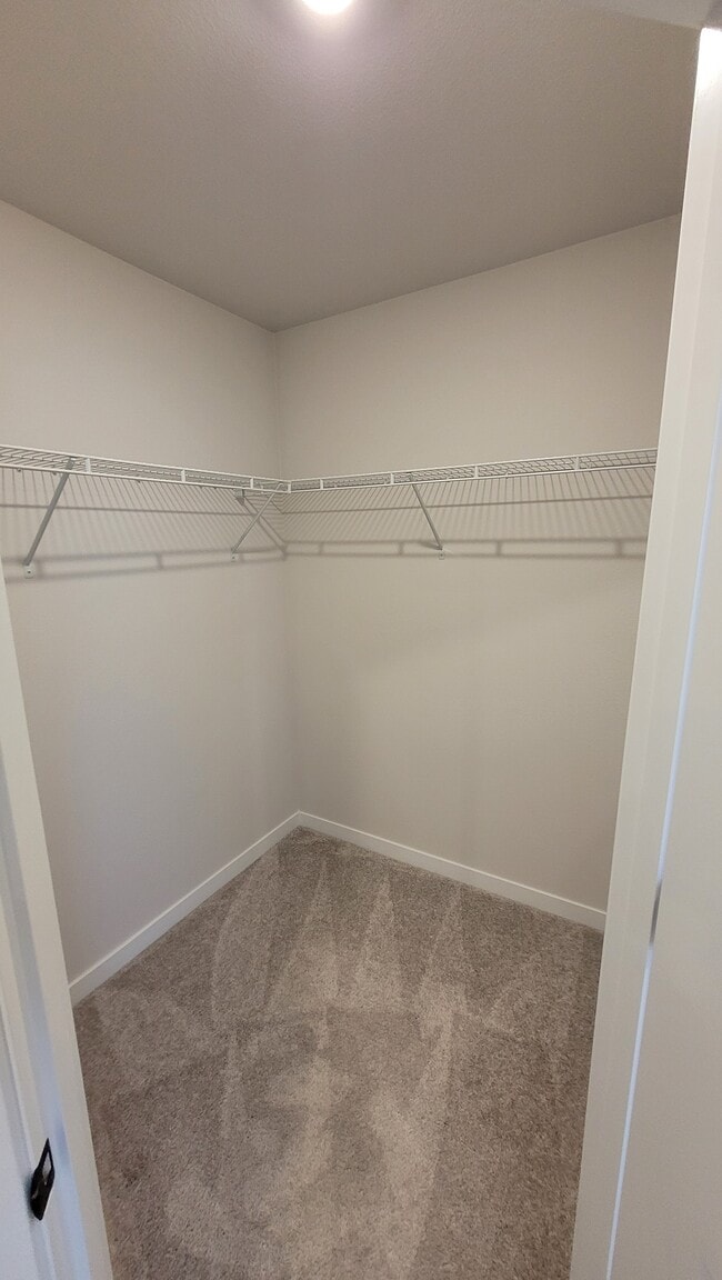 Building Photo - 7065 NW Bountiful Terrace