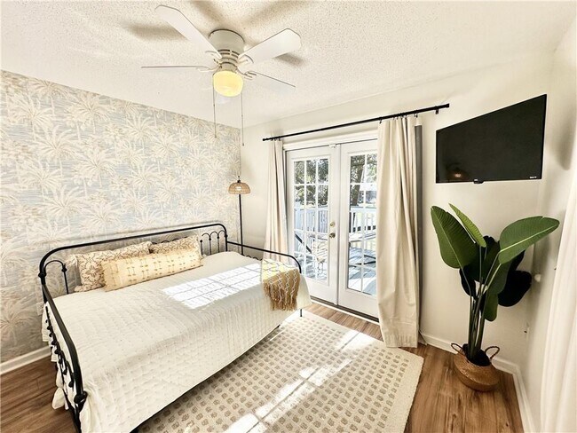 Building Photo - 1210 Bienville Blvd