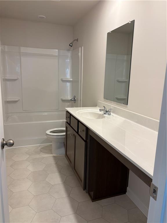 Building Photo - 153 Bloomfield Cir