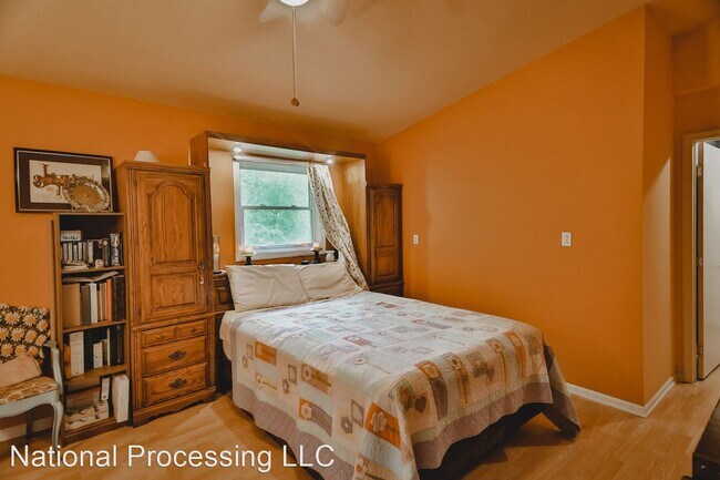 Building Photo - 3 br, 3 bath House - 1131 Candlewick Dr. NW