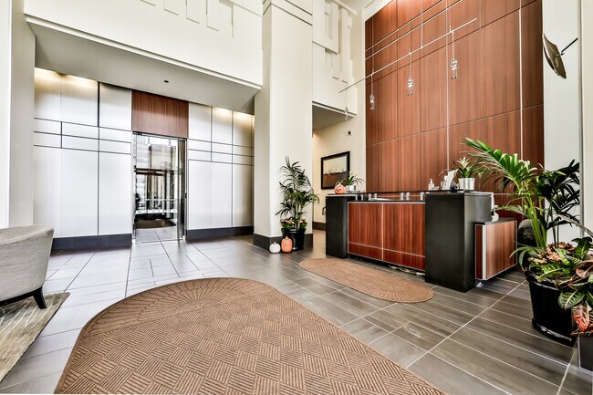 Building Photo - 1400 S Michigan Ave