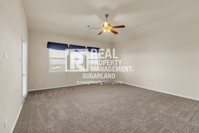 Building Photo - 18607 Pelham Grove Ln