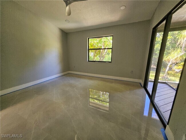 Building Photo - 17762 Park Village Blvd