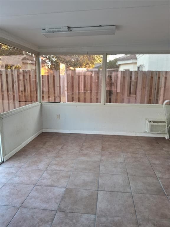 Building Photo - 15003 Deer Meadow Dr