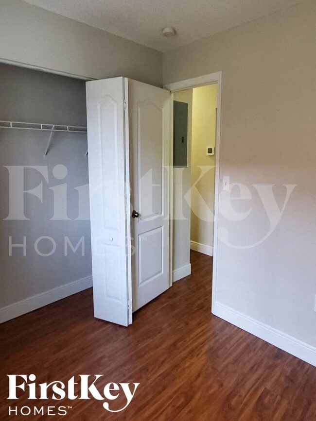Building Photo - 17655 SW 146th Ct