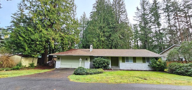 Primary Photo - Spacious Port Orchard Rambler