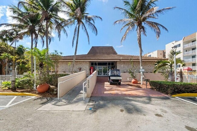 Building Photo - 6930 NW 186th St