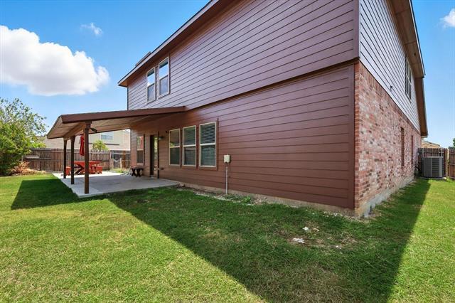 Building Photo - 500 Foxcraft Dr