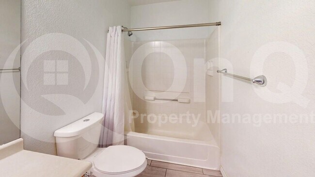 Building Photo - 9462 N Scarlet Tanager Ln