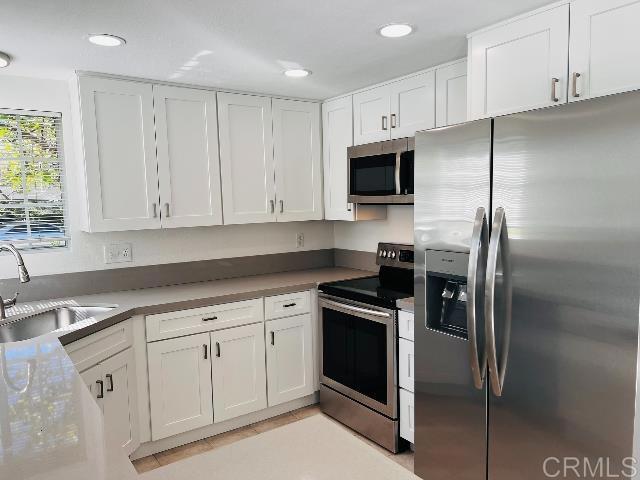 Building Photo - 2834 Hillsboro Ct