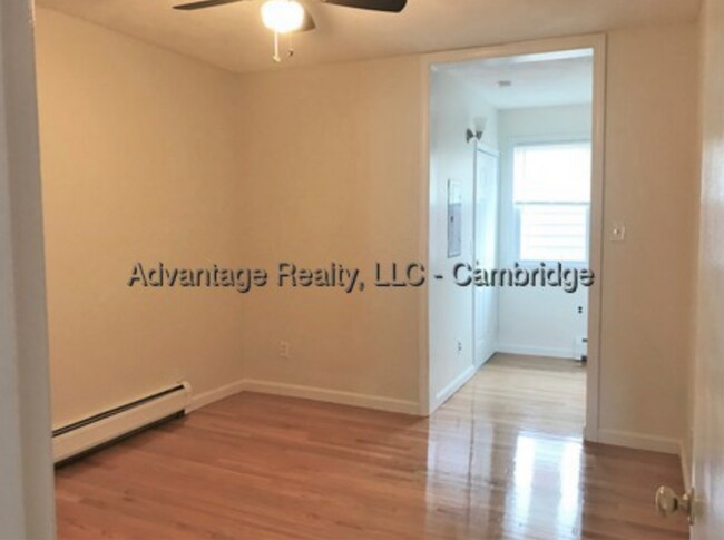 Building Photo - 71 5th St