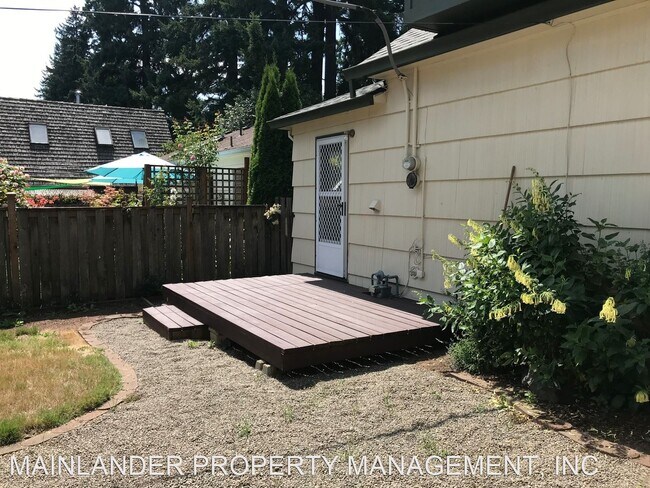 Building Photo - 2 br, 2 bath House - 783 EIGHTH ST