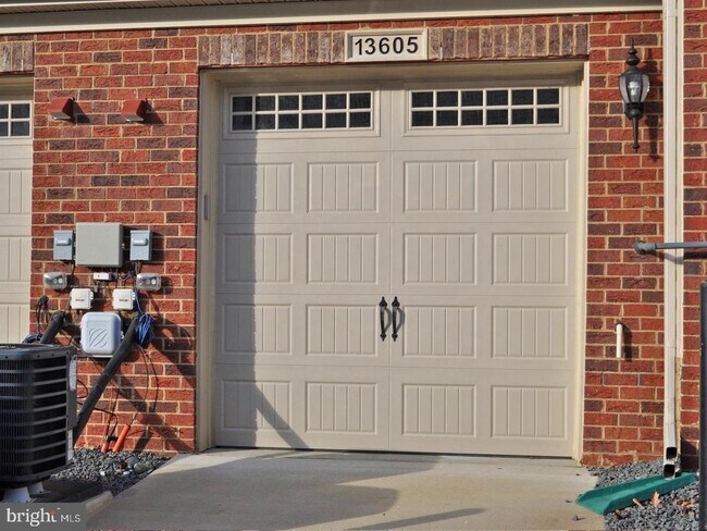 Building Photo - 13605 Rockingham Ln