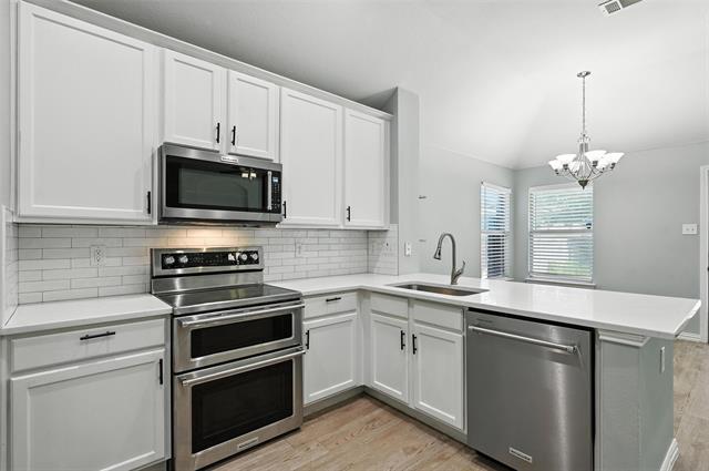 Building Photo - 517 Lowery Oaks Trl