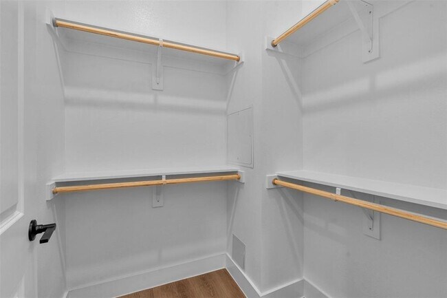 Building Photo - 1544 Spaniel Ave