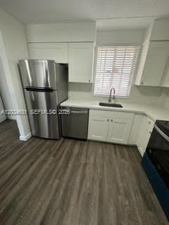 Building Photo - 6175 NW 186th St