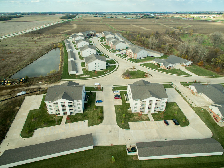 Building Photo - Woodsage Apartments