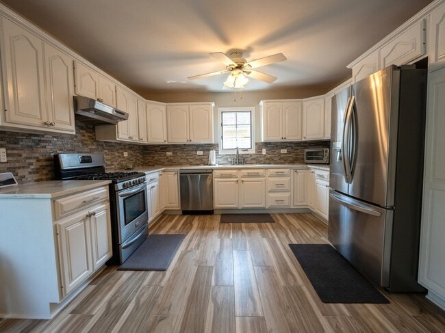 Building Photo - 17011 Danielle Ct