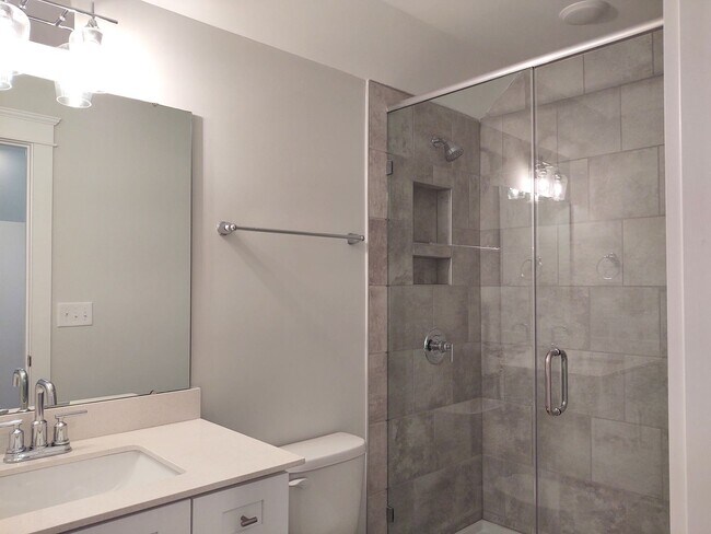 Building Photo - Beautiful Home located in the McKee Grove ...