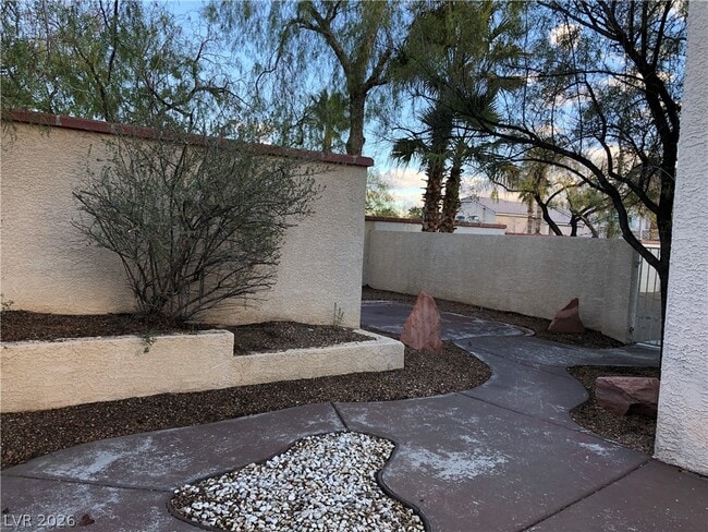 Building Photo - 9724 Sandmist Ave