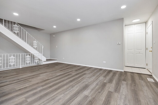 Building Photo - 262 Inverrary Ln