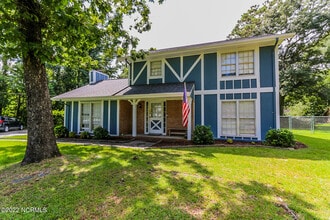 Building Photo - 509 Friendly Rd