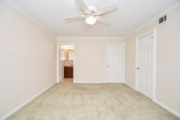Building Photo - 7225 Beechnut St