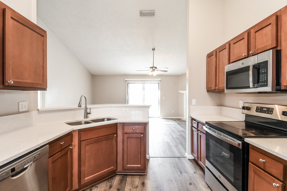 Building Photo - 596 Artesian Ln