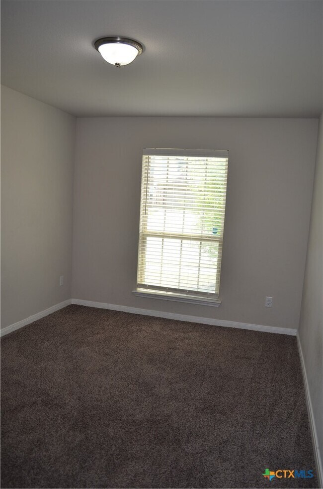 Building Photo - 3423 Addison St