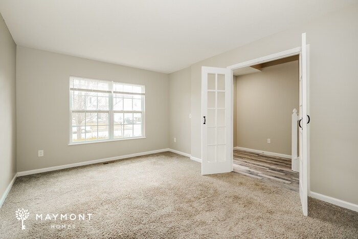 Building Photo - 604 Herrogate Square