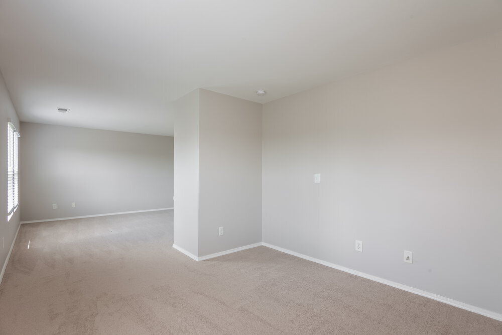 Building Photo - 2118 Buckleigh Dr