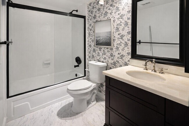 Building Photo - 2001 Woolbright Rd