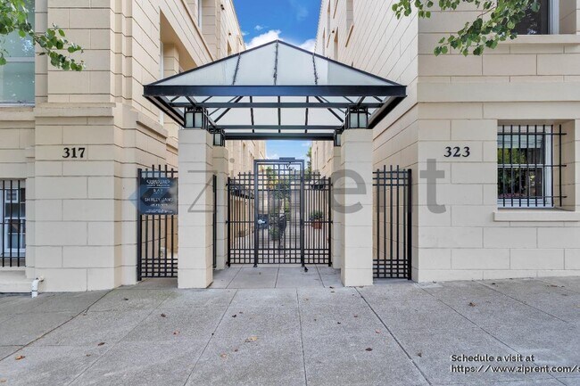 Primary Photo - 323 29th St