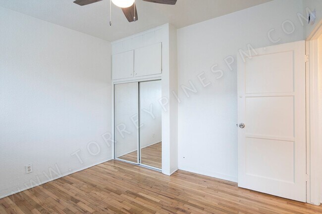 Building Photo - Perfectly Located 2BR in North Pacific Beach w/ Parking