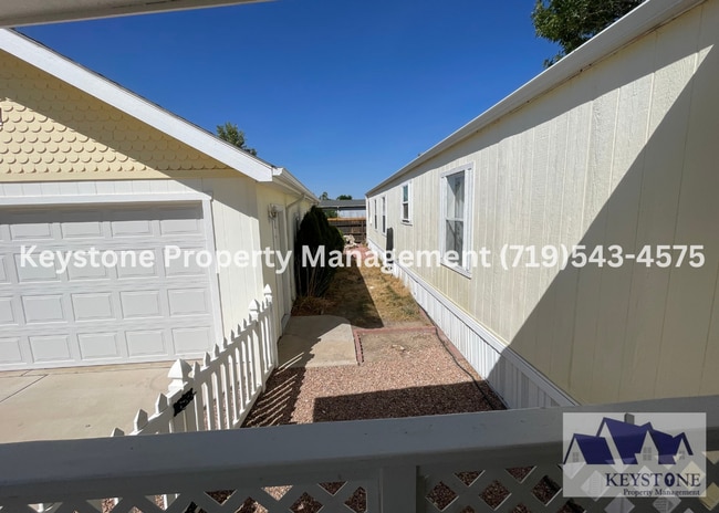 Building Photo - Pueblo West Beauty! Modular Home 3 Bedroom...