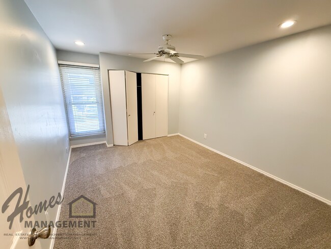 Building Photo - Del Mar Beach Club 2bd/2ba Condo