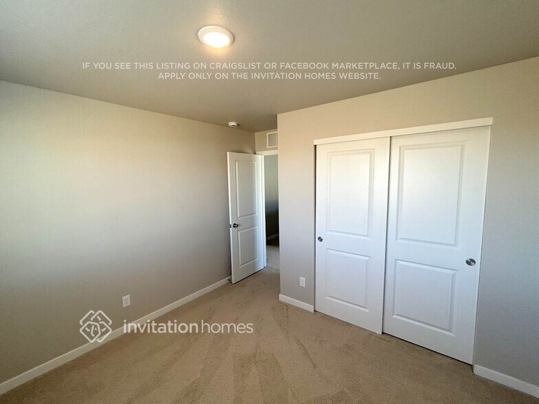 Building Photo - 7338 Green River Ave