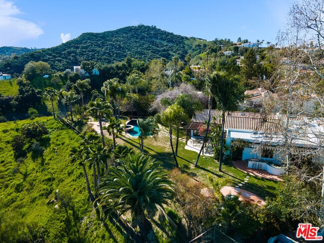 Building Photo - 23318 Park Colombo