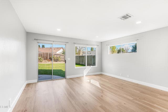 Building Photo - 634 Hillcrest Dr